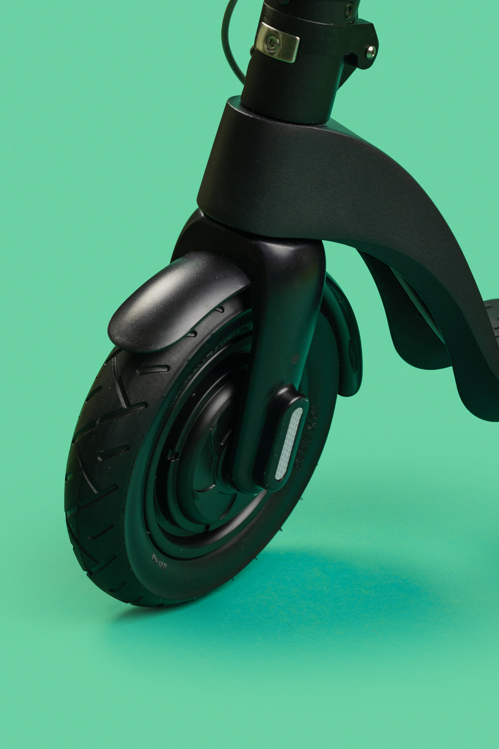 Levy Plus (36V) 350w Commuter Electric Scooter