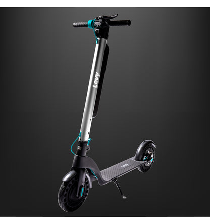 Levy Plus Electric Scooter. Levy's high end long range cruiser with double the range of the Levy Light.