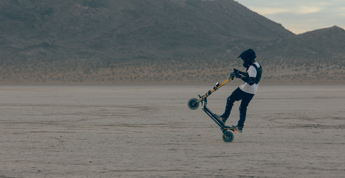 Kaabo Wolf Warrior X Max (60V) 2200w Multi-Purpose Electric Scooter