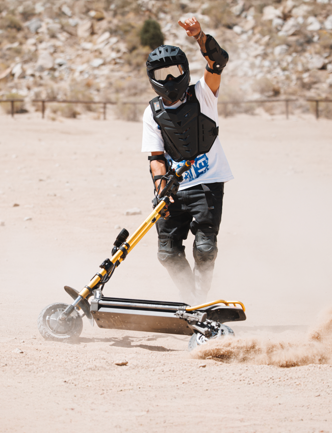 Kaabo Wolf Warrior X Max (60V) 2200w Multi-Purpose Electric Scooter