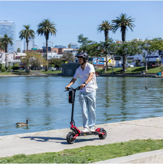 Kaabo Mantis 10 Lite 31 MPH Dual Motor Long Range Electric Scooter | 2200W Peak | 37 Mile Range | Folding Adult E-Scooter